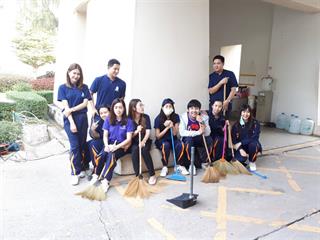 กองกลาง,มหาวิทยาลัยพะเยา,ร่วมกิจกรรม,Big,Cleaning,Day,เพื่อเตรียมความพร้อมของสถานที่ภายในมหาวิทยาลัยพะเยา,ให้สะอาดและมีความเป็นระเบียบเรียบร้อยก่อนถึงวันพระราชทานปริญญาบัตร,ประจำปีการศึกษา,2559