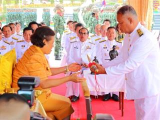 มหาวิทยาลัยพะเยา,จัดพิธีพระราชทานปริญญาบัตรแก่ผู้สำเร็จการศึกษาประจำปีการศึกษา,๒๕๕๙,,และพิธีเปิดพระบรมราชานุสาวรีย์สมเด็จพระนเรศวรมหาราชกับพิธีเปิดอาคารศูนย์การแพทย์และโรงพยาบาลมหาวิทยาลัยพะเยา