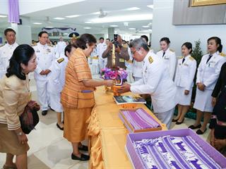 มหาวิทยาลัยพะเยา,จัดพิธีพระราชทานปริญญาบัตรแก่ผู้สำเร็จการศึกษาประจำปีการศึกษา,๒๕๕๙,,และพิธีเปิดพระบรมราชานุสาวรีย์สมเด็จพระนเรศวรมหาราชกับพิธีเปิดอาคารศูนย์การแพทย์และโรงพยาบาลมหาวิทยาลัยพะเยา