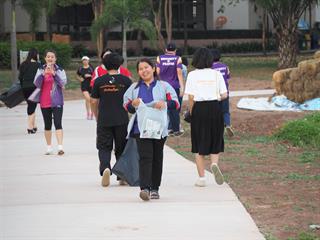 กิจกรรมเก็บขยะบริเวณรอบอ่างหลวง,มหาวิทยาลัยพะเยา,