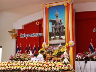 คณะศิลปศาสตร์,เป็นผู้แทนมหาวิทยาลัยพะเยา,เข้าร่วมพิธีวันพ่อขุนรามคำแหงมหาราช