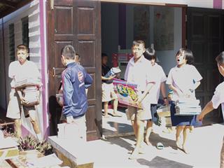 “ปันรักห้องสมุด,ปี,3”,โรงเรียนตำรวจตระเวนชายแดนเบ็ตตี้,ดูเมน,อำเภอปง,จังหวัดพะเยา,คณะศิลปศาสตร์,มหาวิทยาลัยพะเยา
