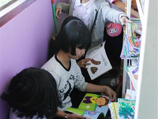 “ปันรักห้องสมุด,ปี,3”,โรงเรียนตำรวจตระเวนชายแดนเบ็ตตี้,ดูเมน,อำเภอปง,จังหวัดพะเยา,คณะศิลปศาสตร์,มหาวิทยาลัยพะเยา