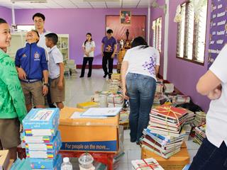 “ปันรักห้องสมุด,ปี,3”,โรงเรียนตำรวจตระเวนชายแดนเบ็ตตี้,ดูเมน,อำเภอปง,จังหวัดพะเยา,คณะศิลปศาสตร์,มหาวิทยาลัยพะเยา