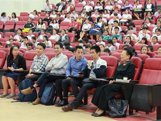 คณะศิลปศาสตร์,มหาวิทยาลัยพะเยา,ต้อนรับนักเรียนสอบสัมภาษณ์โครงการรับตรง,10%