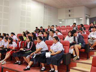 คณะศิลปศาสตร์,มหาวิทยาลัยพะเยา,ต้อนรับนักเรียนสอบสัมภาษณ์โครงการรับตรง,10%