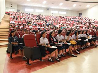 คณะศิลปศาสตร์,มหาวิทยาลัยพะเยา,ต้อนรับนักเรียนสอบสัมภาษณ์โครงการรับตรง,10%