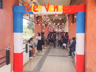 เทศกาลวัฒนธรรมฝรั่งเศส-อังกฤษ(Frenglish,Day),คณะศิลปศาสตร์,มหาวิทยาลัยพะเยา
