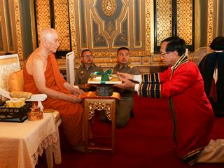เมื่อวันศุกร์,ที่,2,มีนาคม,2561,สภามหาวิทยาลัยพะเยา,ผู้บริหารและเจ้าหน้าที่,มหาวิทยาลัยพะเยา,เข้าเฝ้าทูลถวายปริญญาการศึกษาดุษฎีบัณฑิตกิตติมศักดิ์,ประจำปีการศึกษา,2559,เจ้าพระคุณ,สมเด็จพระอริยวงศาคตญาณ,สมเด็จพระสังฆราช,สกลมหาสังฆปริณายก,(อัมพร,อัมพโร)
