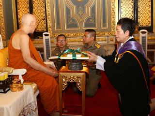 เมื่อวันศุกร์,ที่,2,มีนาคม,2561,สภามหาวิทยาลัยพะเยา,ผู้บริหารและเจ้าหน้าที่,มหาวิทยาลัยพะเยา,เข้าเฝ้าทูลถวายปริญญาการศึกษาดุษฎีบัณฑิตกิตติมศักดิ์,ประจำปีการศึกษา,2559,เจ้าพระคุณ,สมเด็จพระอริยวงศาคตญาณ,สมเด็จพระสังฆราช,สกลมหาสังฆปริณายก,(อัมพร,อัมพโร)
