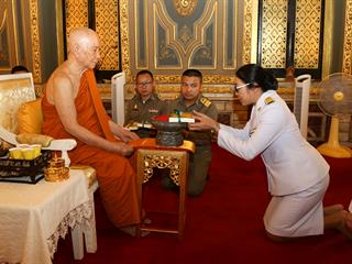 เมื่อวันศุกร์,ที่,2,มีนาคม,2561,สภามหาวิทยาลัยพะเยา,ผู้บริหารและเจ้าหน้าที่,มหาวิทยาลัยพะเยา,เข้าเฝ้าทูลถวายปริญญาการศึกษาดุษฎีบัณฑิตกิตติมศักดิ์,ประจำปีการศึกษา,2559,เจ้าพระคุณ,สมเด็จพระอริยวงศาคตญาณ,สมเด็จพระสังฆราช,สกลมหาสังฆปริณายก,(อัมพร,อัมพโร)