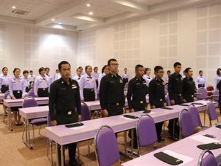 โครงการเสริมสร้างอุดมการณ์รักชาติ,และสถาบันพระมหากษัตริย์