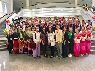 มหาวิทยาลัยเข้าร่วมแสดง,งานศิลปวัฒนธรรมอุดมศึกษา,ครั้งที่,18,"นาฏยปรีดิยานันท์,กึ่งศตวรรษ,สนามจันทร์ศิลปากร",เมื่อวันที่,5,-,9,กุมภาพันธ์,2561,ที่ผ่านมา