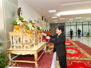 ศูนย์การแพทย์และโรงพยาบาลมหาวิทยาลัยพะเยา,,จัดพิธีบวงสรวง,พระราชานุสาวรีย์สมเด็จพระมหิตลาธิเบศร,อดุลยเดชวิกรม,พระบรมราชชนก,ประทับคู่,สมเด็จพระศรีนครินทราบรมราชชนนี,และพิธีทำบุญอาคารศูนย์การแพทย์และโรงพยาบาลมหาวิทยาลัยพะเยา,เพื่อความเป็นสิริมงคล,ณ,ศูนย์การแพทย์และโรงพยาบาลมหาวิทยาลัยพะเยา