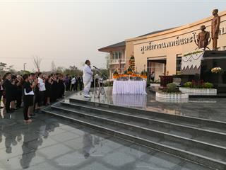 ศูนย์การแพทย์และโรงพยาบาลมหาวิทยาลัยพะเยา,,จัดพิธีบวงสรวง,พระราชานุสาวรีย์สมเด็จพระมหิตลาธิเบศร,อดุลยเดชวิกรม,พระบรมราชชนก,ประทับคู่,สมเด็จพระศรีนครินทราบรมราชชนนี,และพิธีทำบุญอาคารศูนย์การแพทย์และโรงพยาบาลมหาวิทยาลัยพะเยา,เพื่อความเป็นสิริมงคล,ณ,ศูนย์การแพทย์และโรงพยาบาลมหาวิทยาลัยพะเยา