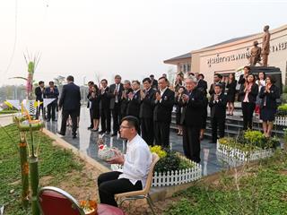 ศูนย์การแพทย์และโรงพยาบาลมหาวิทยาลัยพะเยา,,จัดพิธีบวงสรวง,พระราชานุสาวรีย์สมเด็จพระมหิตลาธิเบศร,อดุลยเดชวิกรม,พระบรมราชชนก,ประทับคู่,สมเด็จพระศรีนครินทราบรมราชชนนี,และพิธีทำบุญอาคารศูนย์การแพทย์และโรงพยาบาลมหาวิทยาลัยพะเยา,เพื่อความเป็นสิริมงคล,ณ,ศูนย์การแพทย์และโรงพยาบาลมหาวิทยาลัยพะเยา
