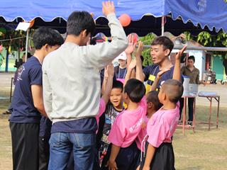 คณะวิทยาศาสตร์การแพทย์,ม.พะเยา,จัดโครงการนิสิตวิทย์แพทย์,ใจอาสาเพื่อพัฒนาชุมชน,ณ,โรงเรียนบ้านดาวเรือง,ต.จำปาหวาย,อ.เมืองพะเยา
