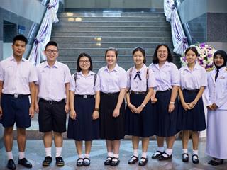 นักเรียนโรงเรียนสาธิตฯ,เข้าเฝ้ารับเสด็จฯพระเทพรัตนราชสุดาฯ,สยามบรมราชกุมารี,เนื่องในโอกาสได้รับทุนไปศึกษาดูงานที่เซิร์น,ประจำปี,2561