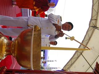 มหาวิทยาลัยพะเยา,โดยคณะกรรมการดำเนินการจัดสร้างพระบรมรูปสมเด็จพระนเรศวรมหาราช(จำลอง)และเหรียญสมเด็จพระนเรศวรมหาราช,ได้จัดพิธีมังคลาภิเษกพระบรมรูป,ฯ,และเหรียญสมเด็จพระนเรศวรมหาราช,ณ,ลานพระบรมราชานุสาวรีย์สมเด็จพระนเรศวรมหาราช,มหาวิทยาลัยพะเยา,