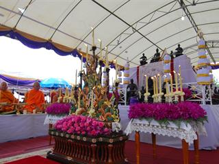มหาวิทยาลัยพะเยา,โดยคณะกรรมการดำเนินการจัดสร้างพระบรมรูปสมเด็จพระนเรศวรมหาราช(จำลอง)และเหรียญสมเด็จพระนเรศวรมหาราช,ได้จัดพิธีมังคลาภิเษกพระบรมรูป,ฯ,และเหรียญสมเด็จพระนเรศวรมหาราช,ณ,ลานพระบรมราชานุสาวรีย์สมเด็จพระนเรศวรมหาราช,มหาวิทยาลัยพะเยา,