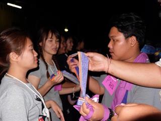 นิสิตสาขาวิชาพัฒนาสังคม,คณะรัฐศาสตร์และสังคมศาสตร์,มหาวิทยาลัยพะเยา,ดำเนินโครงการค่ายอาสาพัฒนาสังคม,ณ,บ้านแสนเจริญ,ต.วาวี,อ.แม่สรวย,จ.เชียงราย