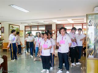 นิสิตคณะศิลปศาสตร์,มหาวิทยาลัยพะเยา,เข้าค่ายส่งเสริมคุณธรรมจริยธรรมและทำนุบำรุงศิลปวัฒนธรรม,ณ,วัดพระธาตุจอมทอง