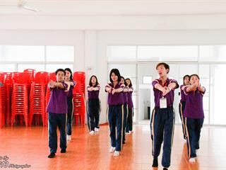 นิสิตคณะศิลปศาสตร์,มหาวิทยาลัยพะเยา,เข้าค่ายส่งเสริมคุณธรรมจริยธรรมและทำนุบำรุงศิลปวัฒนธรรม,ณ,วัดพระธาตุจอมทอง