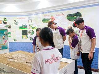 นิสิตคณะศิลปศาสตร์,มหาวิทยาลัยพะเยา,เข้าค่ายส่งเสริมคุณธรรมจริยธรรมและทำนุบำรุงศิลปวัฒนธรรม,ณ,วัดพระธาตุจอมทอง