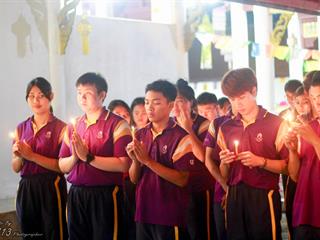 นิสิตคณะศิลปศาสตร์,มหาวิทยาลัยพะเยา,เข้าค่ายส่งเสริมคุณธรรมจริยธรรมและทำนุบำรุงศิลปวัฒนธรรม,ณ,วัดพระธาตุจอมทอง
