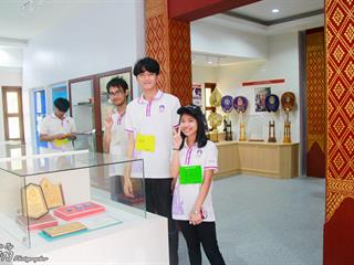นิสิตคณะศิลปศาสตร์,มหาวิทยาลัยพะเยา,เข้าค่ายส่งเสริมคุณธรรมจริยธรรมและทำนุบำรุงศิลปวัฒนธรรม,ณ,วัดพระธาตุจอมทอง