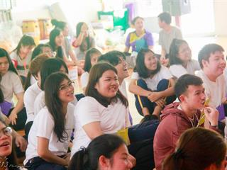 นิสิตคณะศิลปศาสตร์,มหาวิทยาลัยพะเยา,เข้าค่ายส่งเสริมคุณธรรมจริยธรรมและทำนุบำรุงศิลปวัฒนธรรม,ณ,วัดพระธาตุจอมทอง
