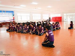 นิสิตคณะศิลปศาสตร์,มหาวิทยาลัยพะเยา,เข้าค่ายส่งเสริมคุณธรรมจริยธรรมและทำนุบำรุงศิลปวัฒนธรรม,ณ,วัดพระธาตุจอมทอง