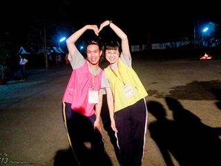 นิสิตคณะศิลปศาสตร์,มหาวิทยาลัยพะเยา,เข้าค่ายส่งเสริมคุณธรรมจริยธรรมและทำนุบำรุงศิลปวัฒนธรรม,ณ,วัดพระธาตุจอมทอง