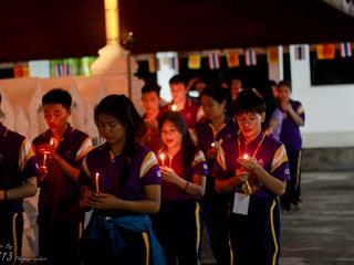 นิสิตคณะศิลปศาสตร์,มหาวิทยาลัยพะเยา,เข้าค่ายส่งเสริมคุณธรรมจริยธรรมและทำนุบำรุงศิลปวัฒนธรรม,ณ,วัดพระธาตุจอมทอง