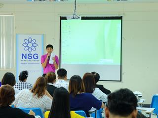 มหาวิทยาลัยพะเยา,ร่วมกับ,บริษัท,วันรัต,(หน่ำเซียน),จำกัด,จัดกิจกรรมเชิงปฏิบัติการภายใต้โครงการอบรมเชิงปฏิบัติการ,การพัฒนาผลิตภัณฑ์เครื่องสำอาง,หลักสูตร,“การเตรียมผลิตภัณฑ์เครื่องสำอางบำรุงผิว,ผลิตภัณฑ์ทำความสะอาด,และน้ำหอม,เพื่อการต่อยอดทางธุรกิจ,รุ่น,2”