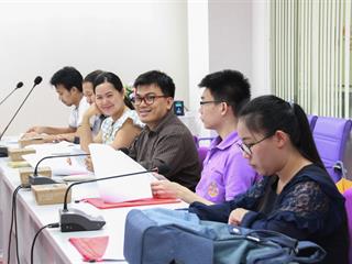 ผู้บริหาร,พบ,สาขาวิชา(สาขาวิชาภาษาไทย),ในการประชุมบุคลากรคณะศิลปศาสตร์,มหาวิทยาลัยพะเยา,ครั้งที่,1/2561