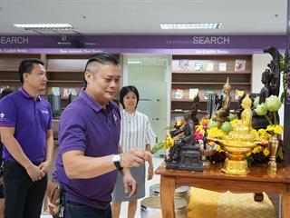 ขอเชิญบุคลากร,นิสิต,มหาวิทยาลัยพะเยา,และผู้ใช้บริการ,ร่วมสรงน้ำพระ