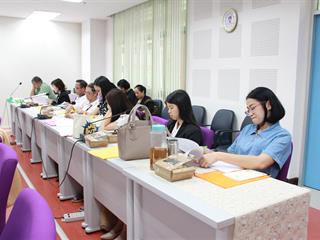 ผู้บริหาร,พบ,สาขาวิชา(สาขาวิชาภาษาอังกฤษ),ในการประชุมบุคลากรคณะศิลปศาสตร์,มหาวิทยาลัยพะเยา,ครั้งที่,1/2561