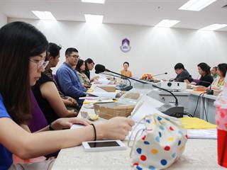 ผู้บริหาร,พบ,สาขาวิชา(สาขาวิชาภาษาอังกฤษ),ในการประชุมบุคลากรคณะศิลปศาสตร์,มหาวิทยาลัยพะเยา,ครั้งที่,1/2561
