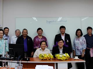 อธิการบดี,พบบุคลากร,คณะทันตแพทยศาสตร์