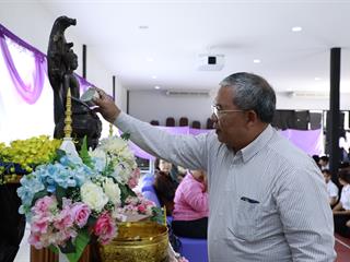 พิธีรดน้ำดำหัว,คณะทันตแพทยศาสตร์,มหาวิทยาลัยพะเยา,ประจำปี,2561