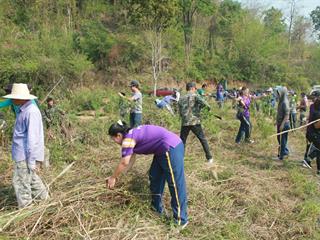 มหาวิทยาลัยพะเยาจัดกิจกรรม,“พัฒนาอ่างเก็บน้ำห้วยนาปอย”,ภายใต้โครงการจิตอาสามหาวิทยาลัยเพื่อชุมชน