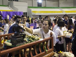 ตัวแทนคณะทันตแพทยศาสตร์ร่วมงาน,“สืบฮีต,โตยฮอย,ป๋าเวณี,ปี๋ใหม่เมือง,ม.พะเยา”,ประจำปี,2561