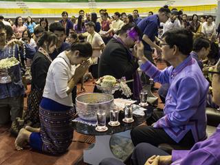 ตัวแทนคณะทันตแพทยศาสตร์ร่วมงาน,“สืบฮีต,โตยฮอย,ป๋าเวณี,ปี๋ใหม่เมือง,ม.พะเยา”,ประจำปี,2561