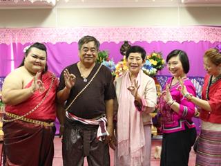 หน่วยกิจการนิสิตและทำนุบำรุงศิลปวัฒนธรรม,ร่วมกับสโมสรนิสิตคณะรัฐศาสตร์และสังคมศาสตร์,มหาวิทยาลัยพะเยา,ดำเนินโครงการสระเกล้าดำหัว,ป๋าเวณีปี๋ใหม่เมือง,ประจำปีการศึกษา,2561