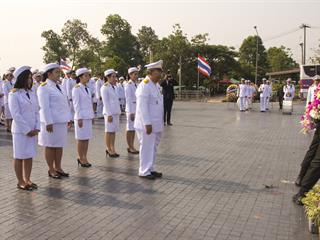 คณะทันตแพทยศาสตร์ร่วมงานพิธีวางพวงมาลาถวายราชสักการะพระบรมราชานุสาวรีย์สมเด็จพระนเรศวรมหาราช,