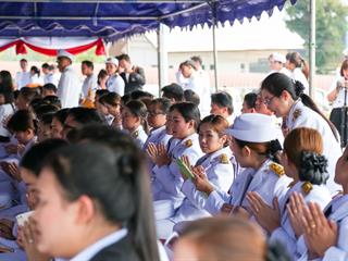 มหาวิทยาลัยพะเยา,นำโดย,ศาสตราจารย์พิเศษ,ดร.มณฑล,สงวนเสริมศรี,อธิการบดีมหาวิทยาลัยพะเยา,พร้อมด้วยคณะผู้บริหาร,คณาจารย์,เจ้าหน้าที่,,เข้าร่วมพิธีวางพวงมาลาถวายราชสักการะ,วันคล้ายวันสวรรคตสมเด็จพระนเรศวรมหาราช,ประจำปี,2561,