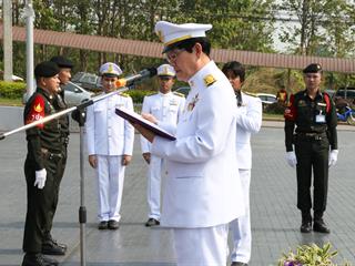 มหาวิทยาลัยพะเยา,นำโดย,ศาสตราจารย์พิเศษ,ดร.มณฑล,สงวนเสริมศรี,อธิการบดีมหาวิทยาลัยพะเยา,พร้อมด้วยคณะผู้บริหาร,คณาจารย์,เจ้าหน้าที่,,เข้าร่วมพิธีวางพวงมาลาถวายราชสักการะ,วันคล้ายวันสวรรคตสมเด็จพระนเรศวรมหาราช,ประจำปี,2561,