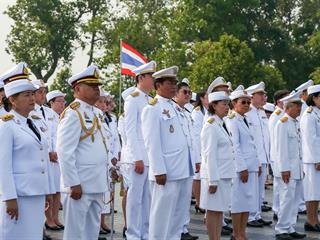 มหาวิทยาลัยพะเยา,นำโดย,ศาสตราจารย์พิเศษ,ดร.มณฑล,สงวนเสริมศรี,อธิการบดีมหาวิทยาลัยพะเยา,พร้อมด้วยคณะผู้บริหาร,คณาจารย์,เจ้าหน้าที่,,เข้าร่วมพิธีวางพวงมาลาถวายราชสักการะ,วันคล้ายวันสวรรคตสมเด็จพระนเรศวรมหาราช,ประจำปี,2561,