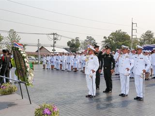 มหาวิทยาลัยพะเยา,นำโดย,ศาสตราจารย์พิเศษ,ดร.มณฑล,สงวนเสริมศรี,อธิการบดีมหาวิทยาลัยพะเยา,พร้อมด้วยคณะผู้บริหาร,คณาจารย์,เจ้าหน้าที่,,เข้าร่วมพิธีวางพวงมาลาถวายราชสักการะ,วันคล้ายวันสวรรคตสมเด็จพระนเรศวรมหาราช,ประจำปี,2561,